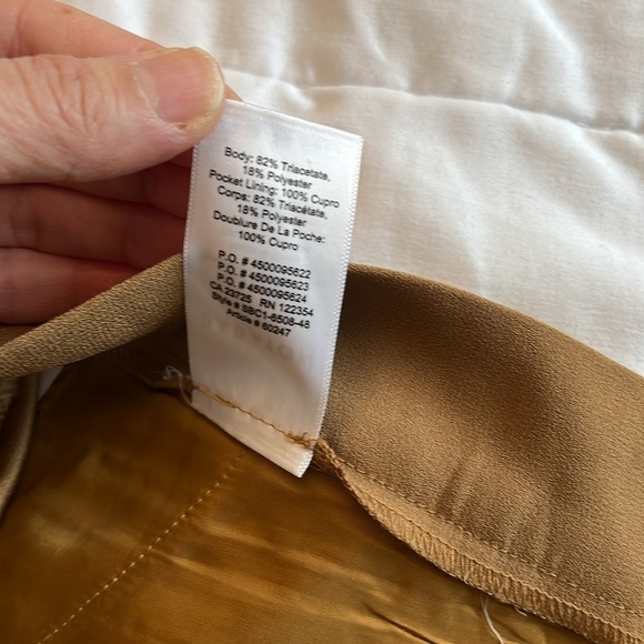 Babaton Conan Pull on Pants, Gold Mustard Yellow cropped Size 4 Office casual - Picture 9 of 13